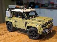 LEGO 42110 Technic Land Rover Defender mit Beleuchtung Brandenburg - Beelitz Vorschau