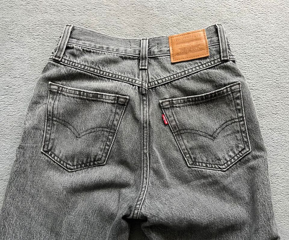 80s Mom Jeans von Levi’s in München