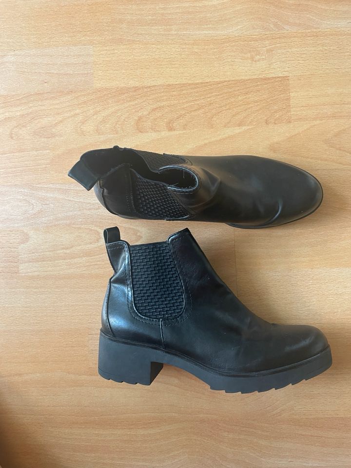 Marco tozzi Chelsea Boots in München