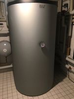 Bosch Pufferspeicher 750L mit Solarwärmetauscher Stuttgart - Plieningen Vorschau