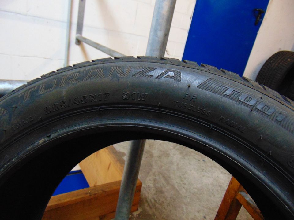 4x 225 45 R17 91W TOP gebrauchte Bridgestone Sommerreifen in Hille