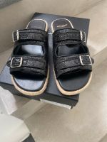 YSL Yves Saint Laurent Sandalen Schlappen Gr. 41 schwarz Glitzer München - Sendling Vorschau