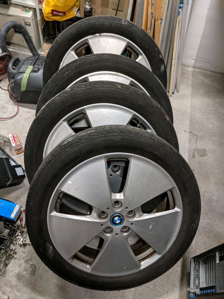 BMW I3 Reifen mit Felgen 155/70 R19 in München