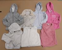 Konvolut Mädchen Hoodies, gefütterte Jacken Gr. 122-128 Rheinland-Pfalz - Herdorf Vorschau