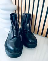 Biker Stiefel mit Reißverschluss Bershka schwarz/silber 38 Bayern - Schwabach Vorschau