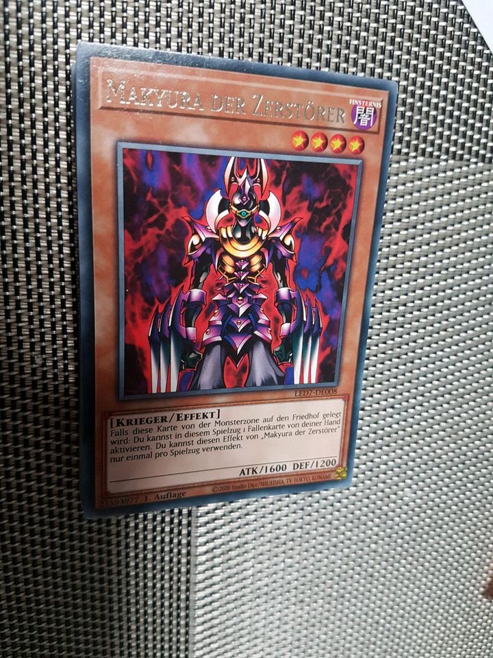 23 Neuwertige KONAMI Yu-Gi-Hh! Karten in Aachen