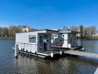 Tiny Hausboot Houseboat -Führerscheinfrei 9,9 Ps in Berlin Berlin - Karlshorst Vorschau