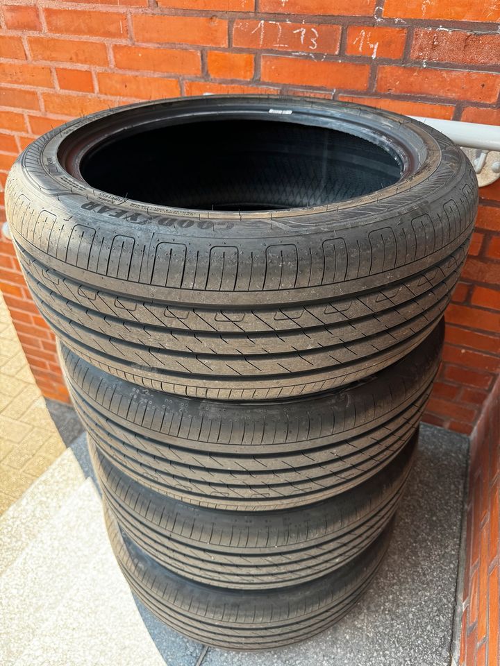 4x Goodyear EfficientGrip Performance 2, DOT 0424, 215/50/18 92V in Hamm