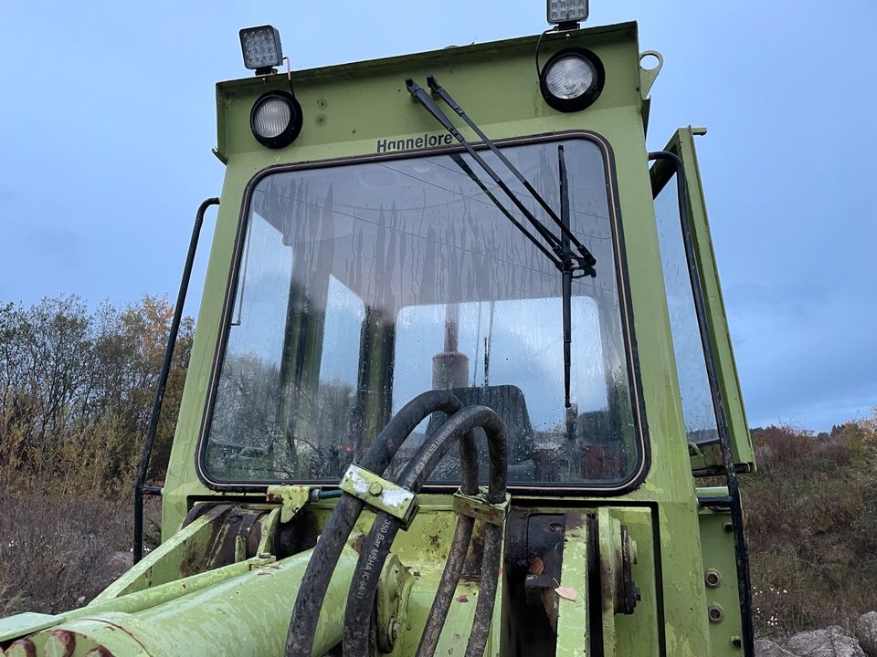 Laderaupe Liebherr Baumaschine LR611 Raupe in Dietmannsried