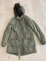 Damen Parka Jacke Mantel Übergangsjacke khaki oliv grün Größe 34 Nordrhein-Westfalen - Castrop-Rauxel Vorschau