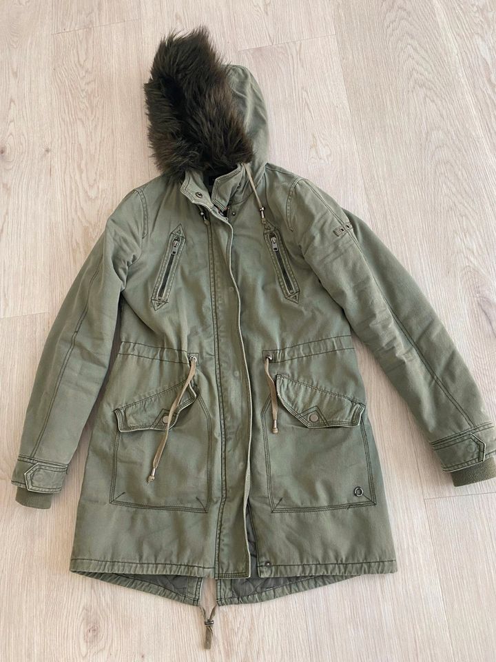 Damen Parka Jacke Mantel Übergangsjacke khaki oliv grün Größe 34 in Castrop-Rauxel