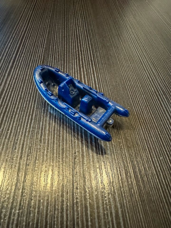Matchbox White Water Rift Boat (1998) in Rhede