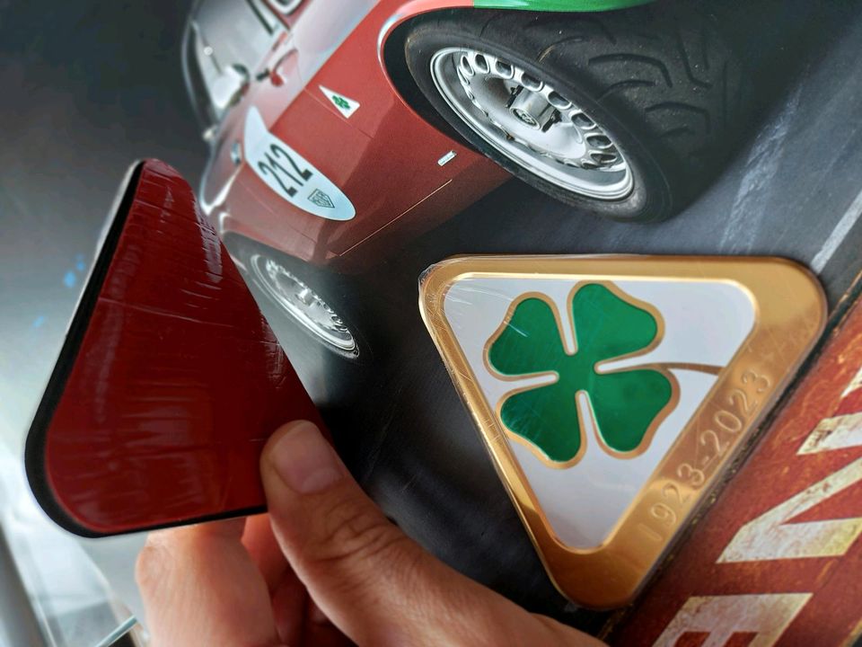 Alfa Romeo QV Metall Embleme Badge Quadrifoglio 100 Years NEU OVP in Aichach
