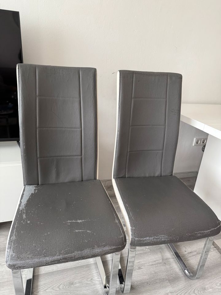 Stühle zu verschenken 5x in NordrheinWestfalen Hagen Zu