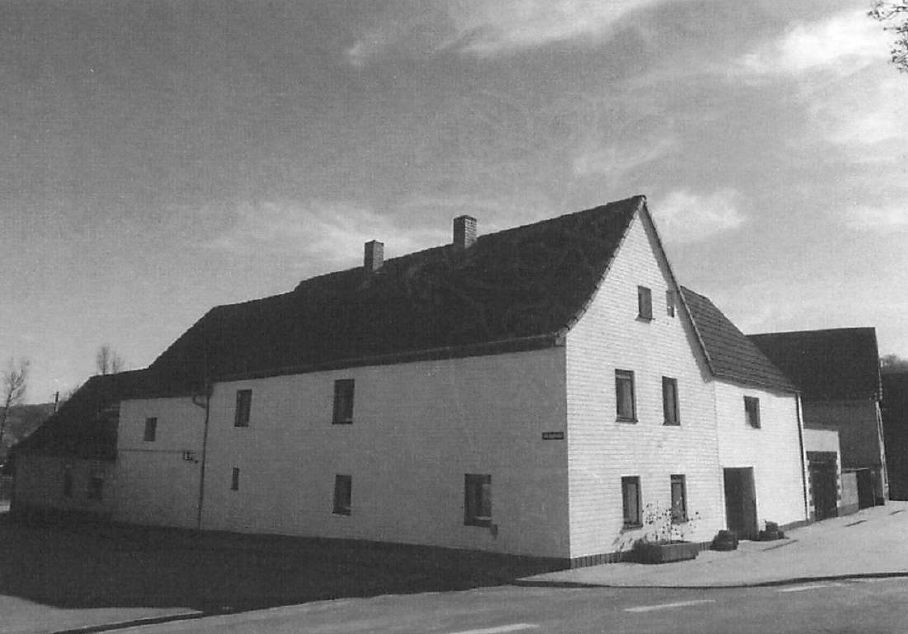 Einfamilienhaus mit Schuppen in Gößnitz (Handwerkerobjekt) in Wischroda