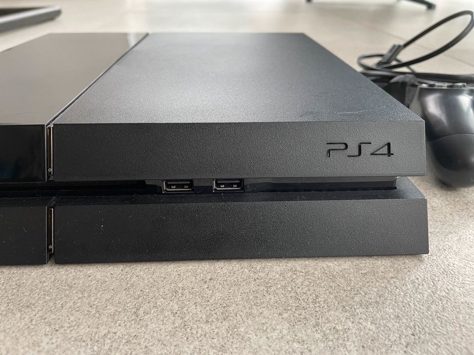 PlayStation 4 Konsole 500GB in Schleusingen