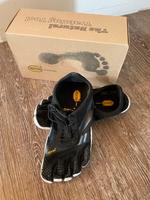 Barfußschuhe Vibram Fivefingers Gr.36 Mecklenburg-Vorpommern - Züssow Vorschau