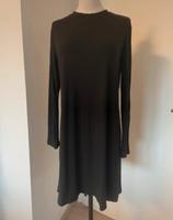 Kleid Rippstrick von H&M Gr.M schwarz Nordrhein-Westfalen - Eitorf Vorschau