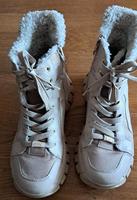 Gefütterte beige Winterboots von H&M,  Gr. 38, top Bayern - Germering Vorschau