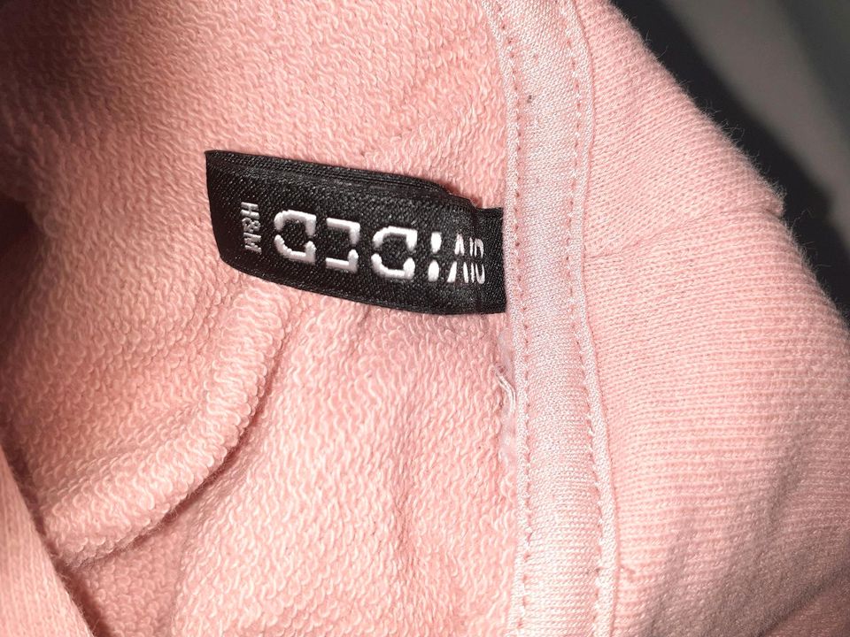 Kapuzenshirt Hoodie H&M rosa nute Gr.M in Zwoenitz