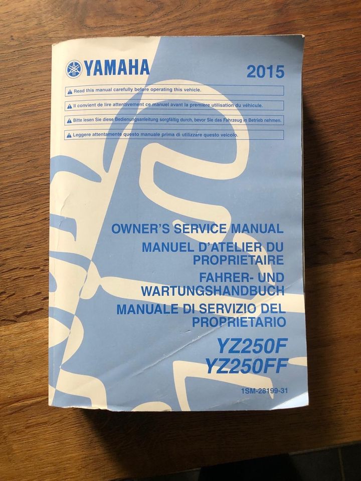 YAMAHA // YZ250F // VOLLCROSS // super Zustand in Halle