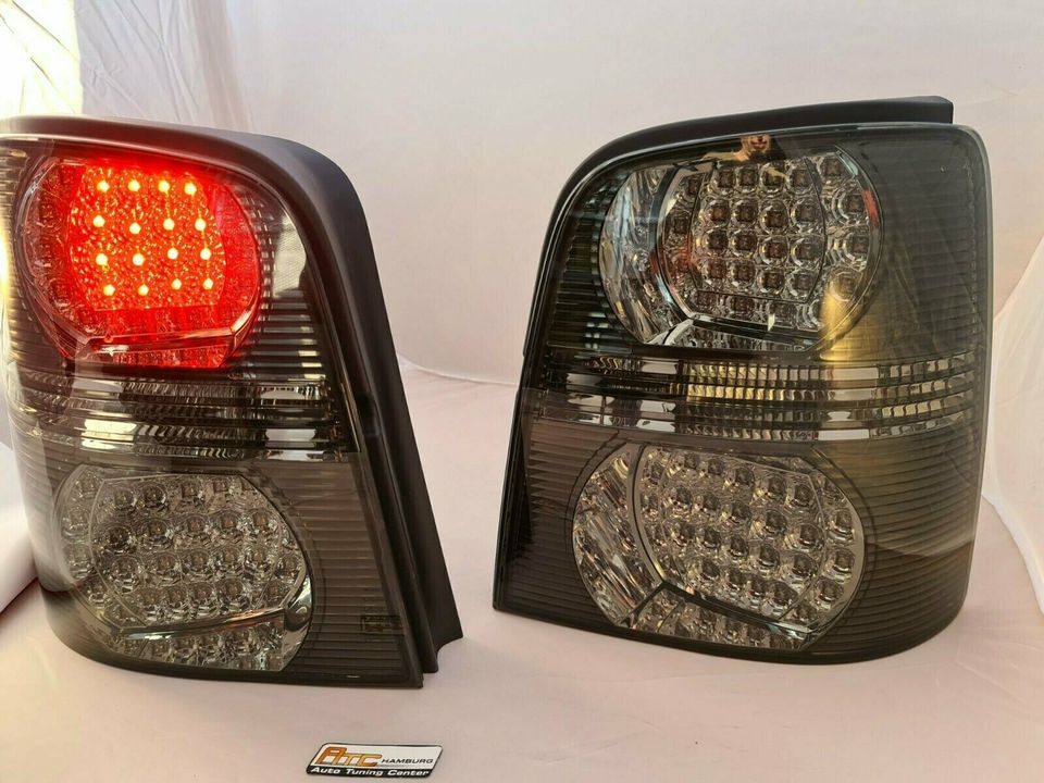 VW Touran 1T1 + 1T2 LED Rückleuchten Heckleuchten Bj.2003-10 Schw in Bad Schwartau