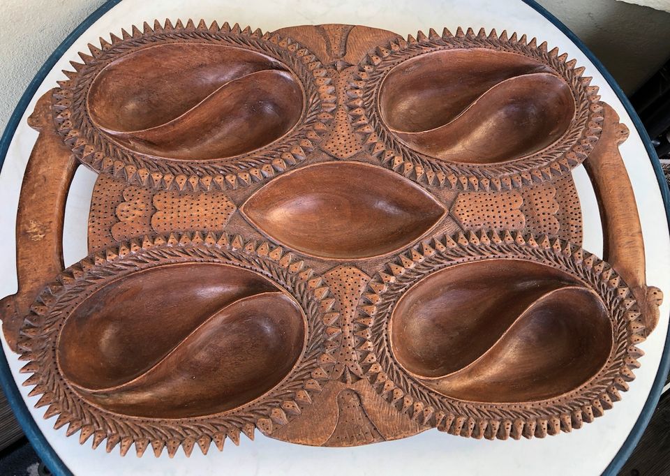 Indische Servierschale, Unikat aus Holz, 1970er, 48 x 34 cm in Leipzig