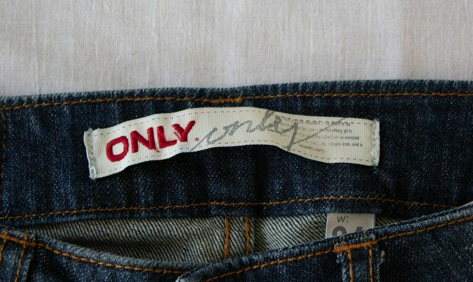 Only Jeans Gr. 36 / 34 blau jeansblau gerades Bein used Look in Bassum