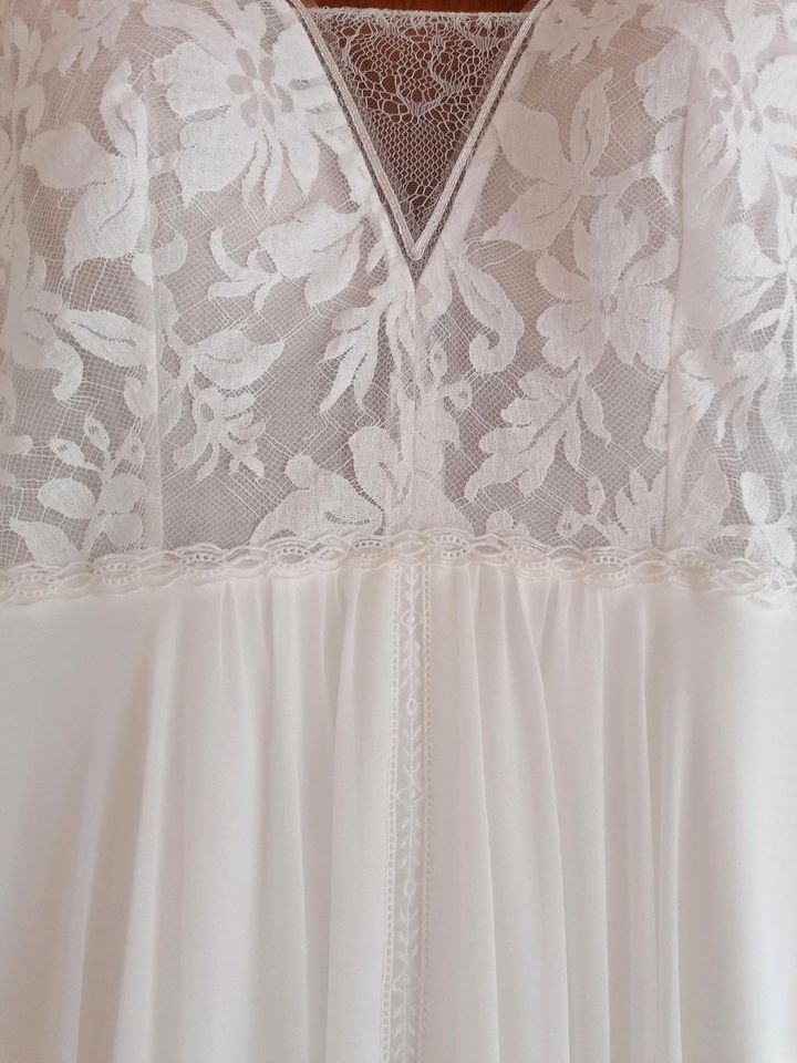 Hochzeitskleid / Brautkleid in Vintage/ Boho von Rembo Styling in Osnabrück