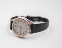 Junghans Quartz Armbanduhr 15/2721 Uhr Vintage Retro Niedersachsen - Marklohe Vorschau