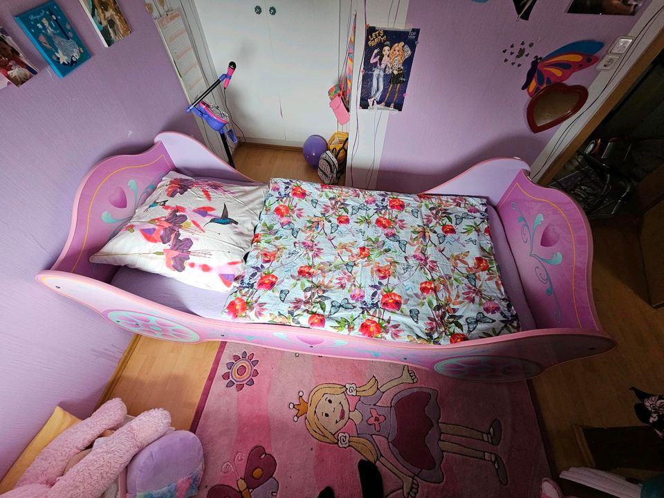 Bett mit Lattenrost Kutsche Kinderbett für Mädchen 90x200 in Salzgitter