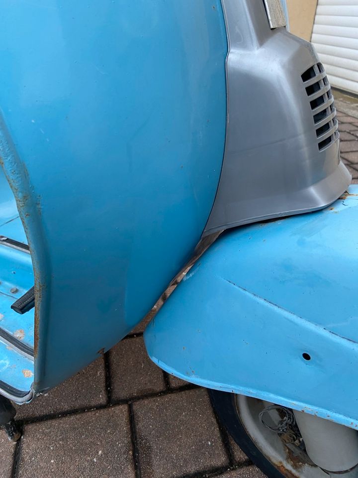 Vespa V50 Speziale Seltene Blinker restaurieren oder Fahren. in Babensham