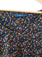 Gr 40/42  Viskose Bluse  schwarz Blumen Berlin - Neukölln Vorschau