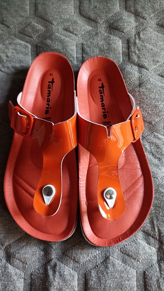 Tamaris Schuhe 41 Orange Lack Pantolette Sandale Zehentrenner in Bremen -  Neustadt | eBay Kleinanzeigen ist jetzt Kleinanzeigen