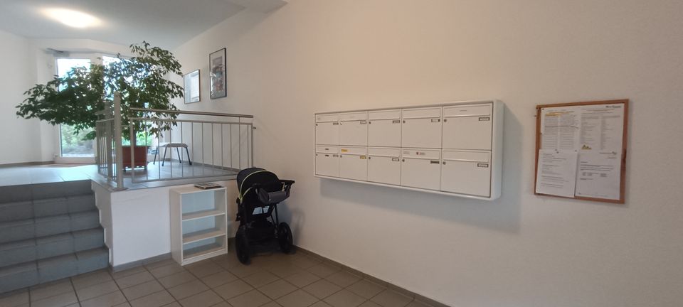 Schöne 2-Zimmer-Maisonette-Wohnung mit Dachterasse und EBK in Preetz