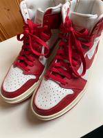 Nike Schuhe Damen rot 39 Mecklenburg-Vorpommern - Wismar Vorschau