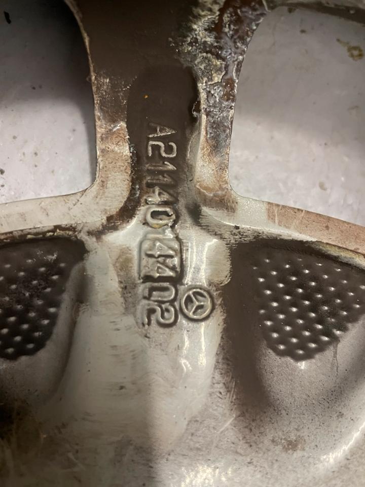 Mercedes Benz Felgen W 211 -225 55 R 16 A2114014402-Original in Tönisvorst