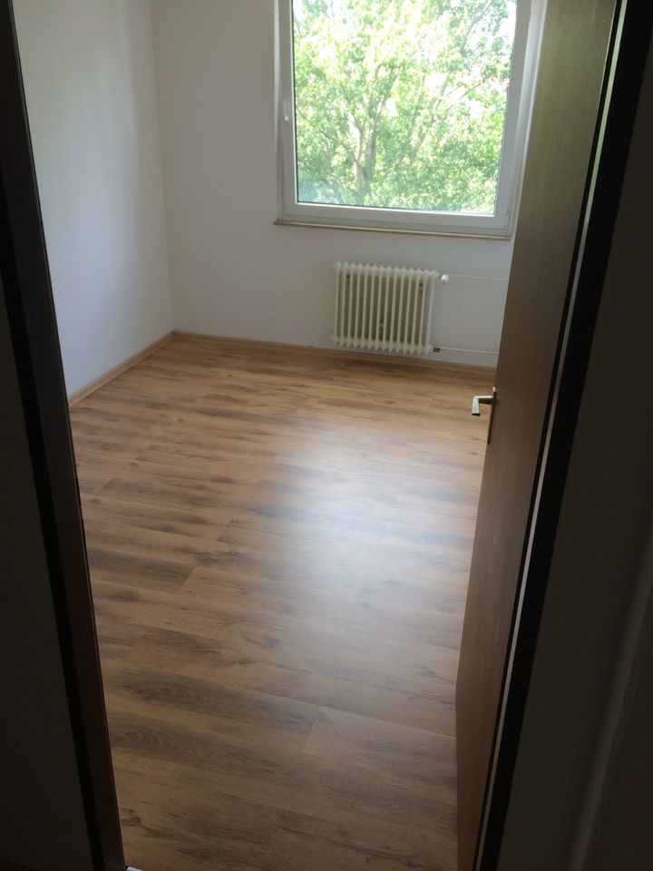 Vermietete Kapitalanlage - 5 Wohneinheiten - je 2 Zimmer / 35 qm in Göttingen