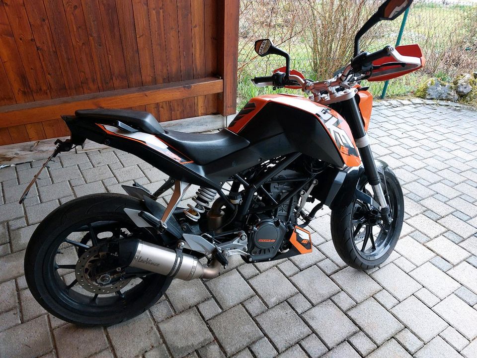 KTM Duke 125 in Eurasburg b. Friedberg