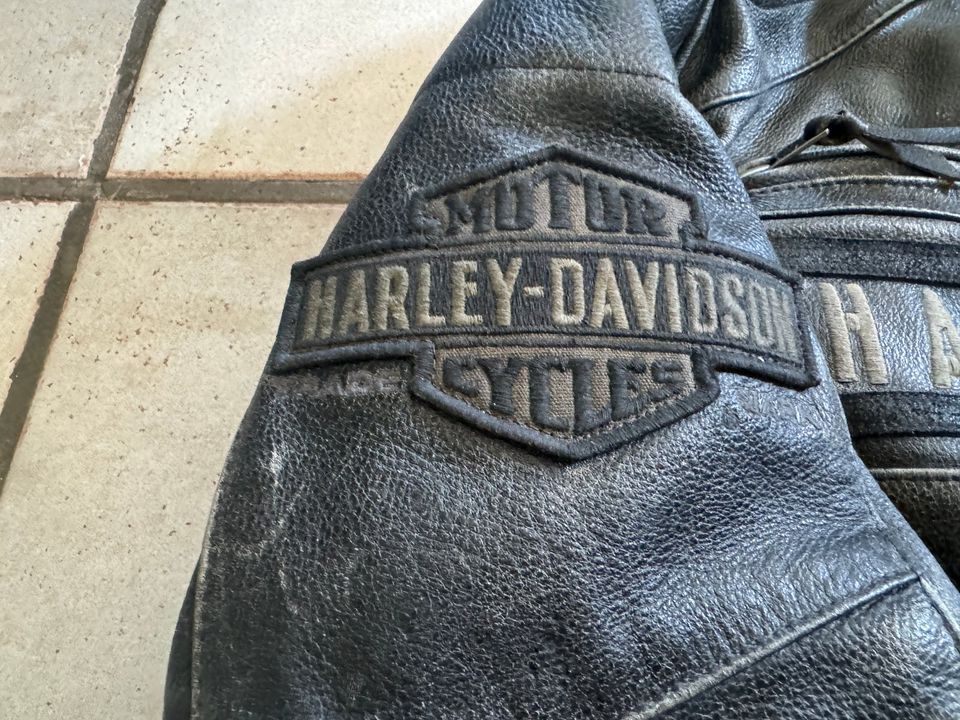 Harley Davidson TRIPLE VENT Lederjacke XL neuwertig in Bedburg