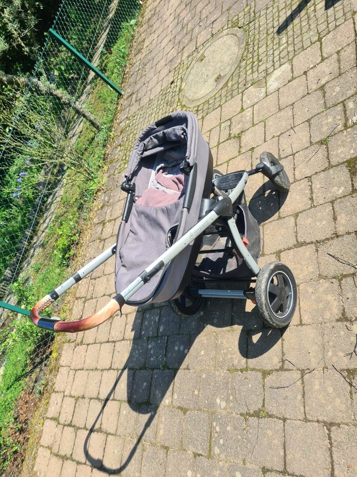 Kinderwagen in Waldbröl