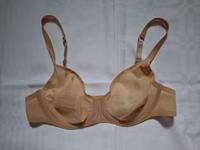 NEU - Wolford Pure Bra Gr. 75 C Haut mit Bügel ungefüttert BH Nordrhein-Westfalen - Lünen Vorschau