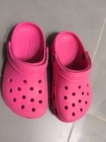 2 Paar Crocs J1 32 33 Schuhe Sandale Schlappen rosa grün Bayern - Hohenpeißenberg Vorschau