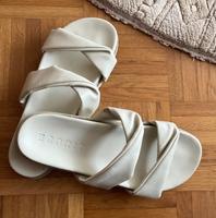 Esprit Pantoletten/Sandalen Gr.40 guten Zustand+Geschenk Bochum - Bochum-Süd Vorschau