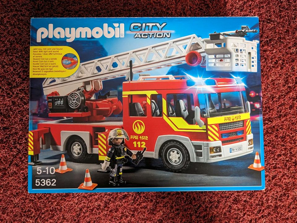 Feuerwehr-Leiterwagen Playmobil, 5362, im Originalkarton in Nienhagen