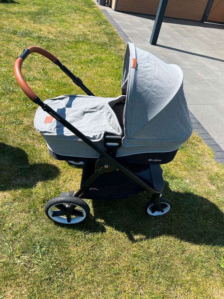 Kinderwagen und Maxi Cosi in Harsewinkel