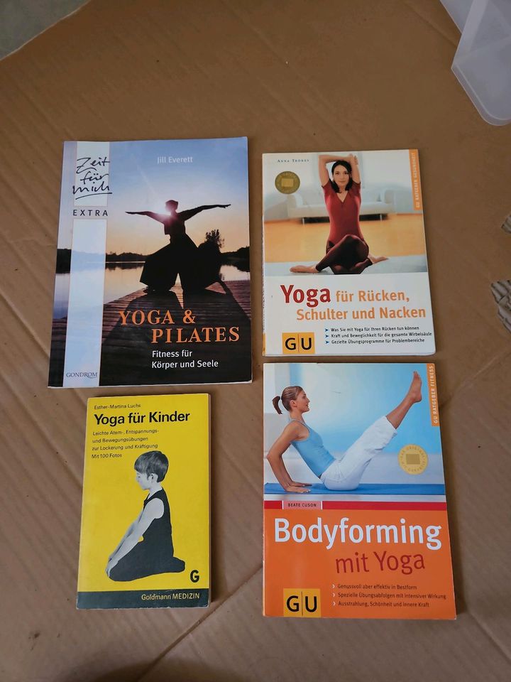 Yoga, 4 Bücher/ Zeitschriften in Unterschleißheim