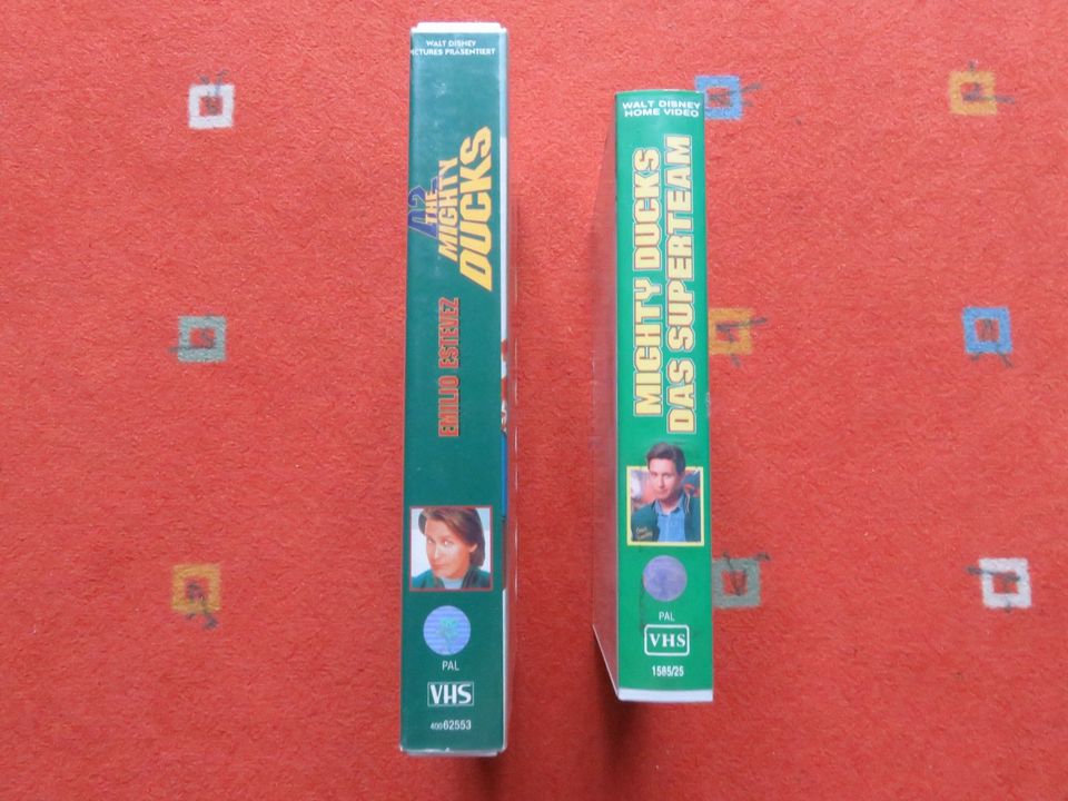 "The Mighty Ducks" Walt Disney, 2 VHS Video Cassetten in Meinersen
