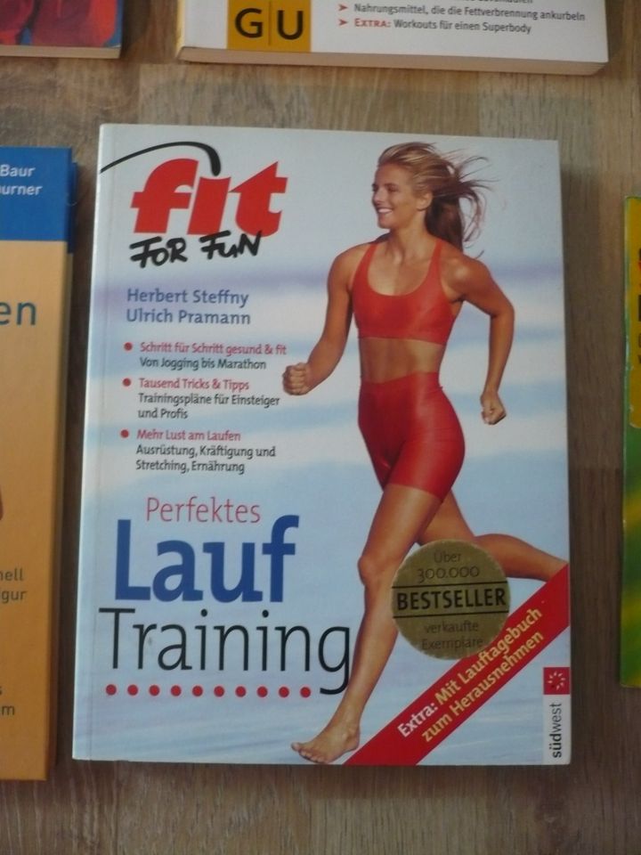 Buch Paket Fitness, Bodybuilding,Muskeltraining in Neustadt am Rübenberge