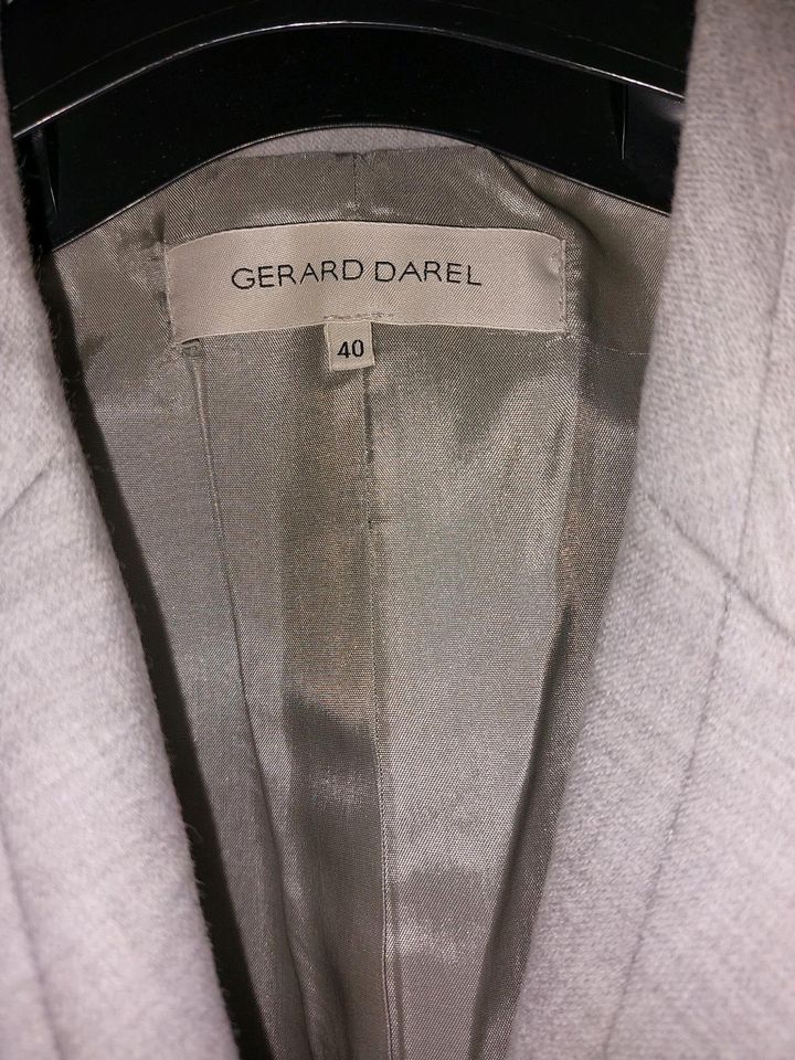 Anzug Gerard Darel Gr. 40-44 grau NEU in Starnberg